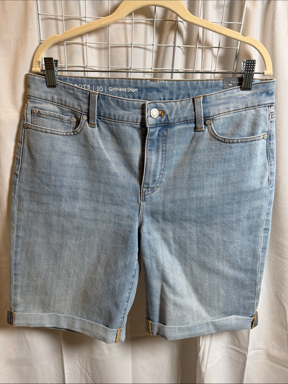 Talbots girlfriend shorts 9” stretch denim